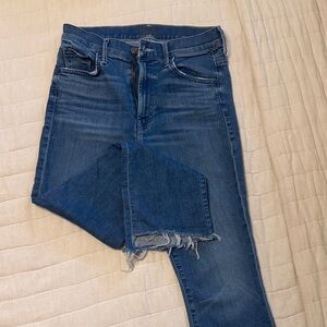 MOTHER Insider Crop Step Fray Jeans